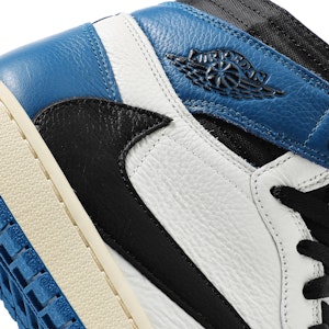 Fragment Design x Travis Scott x Air Jordan 1 Retro High 'Biru Tentera' DH3227-105 1