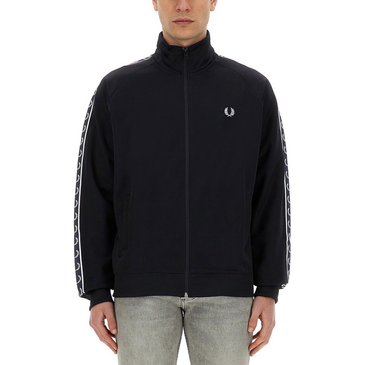 FRED PERRY Side Print High Neck Zip Jacket - Navy Blue FPJ555749S69P