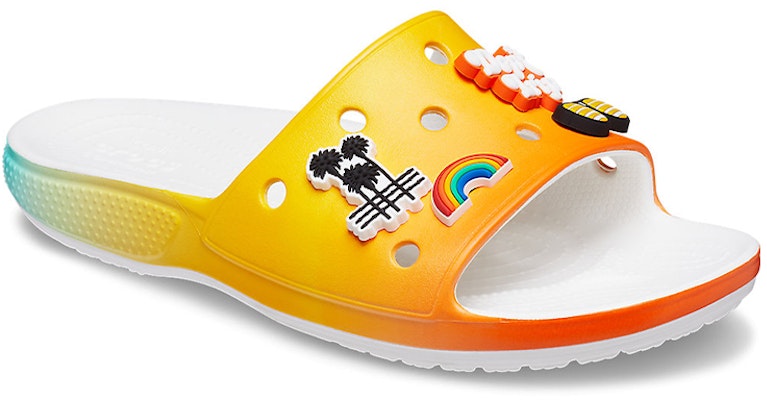 Free & Easy x Crocs 经典凉拖鞋 '日落' 207672-90H Lookbook Free & Easy x Crocs 经典凉拖鞋 '日落' 207672-90H