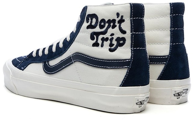 Free & Easy x Vans OG Sk8-Hi LX 'Don't Trip - Dress Blues' Sepatu Sneakers VN0A4BVB0BD Shop Free & Easy x Vans OG Sk8-Hi LX 'Don't Trip - Dress Blues' Sepatu Sneakers VN0A4BVB0BD