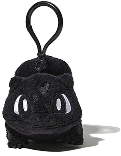 frgmt-x-pokemon-bulbasaur-thunderbolt-project-mascot-keychain-black