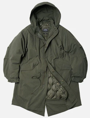 FRIZMWORKS Vincent M1965 Fishtail Parka 004 Jaket Hijau Zaitun FZW2024FWOT025 Buy FRIZMWORKS Vincent M1965 Fishtail Parka 004 Jaket Hijau Zaitun FZW2024FWOT025