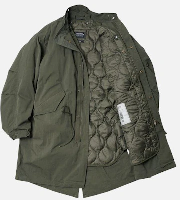 FRIZMWORKS Vincent M1965 Fishtail Parka 004 Jaket Hijau Zaitun FZW2024FWOT025 Lookbook FRIZMWORKS Vincent M1965 Fishtail Parka 004 Jaket Hijau Zaitun FZW2024FWOT025