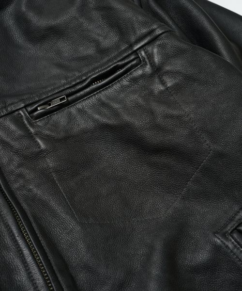 Purchase FRIZMWORKS 水洗黑色裂痕牛皮皮夾克 FZW2024FWOT047