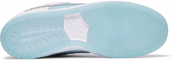 Shop FTC x Nike SB Dunk Low 'Lagoon Pulse' DH7687-400