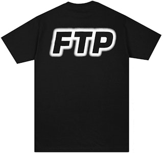 FTP 아우터 글로우 로고 티셔츠 (블랙)
Buy FTP 아우터 글로우 로고 티셔츠 (블랙)