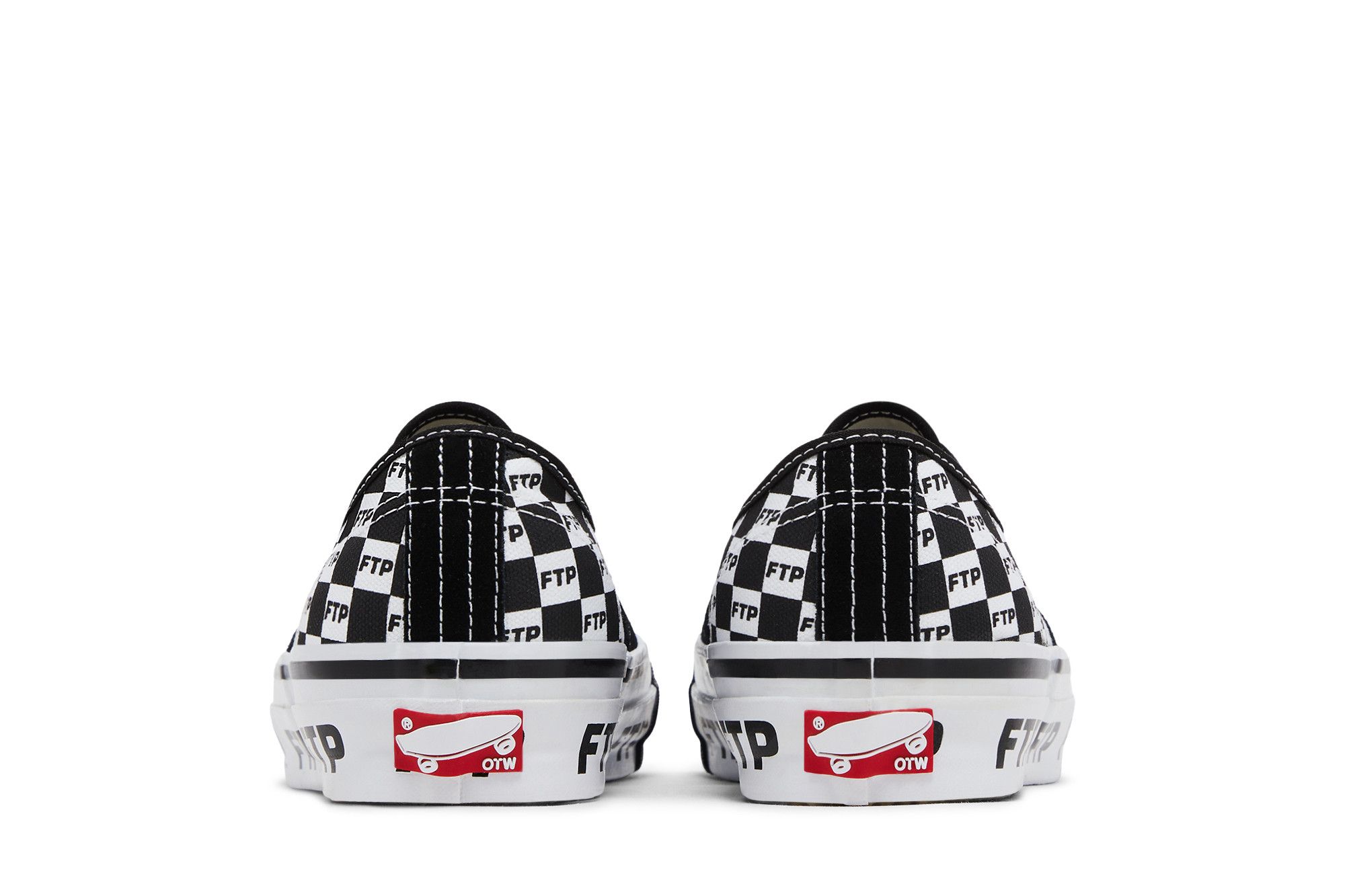 Sizing FTP x Vans Authentic 44 '棋盘格' VN000EEUBLK