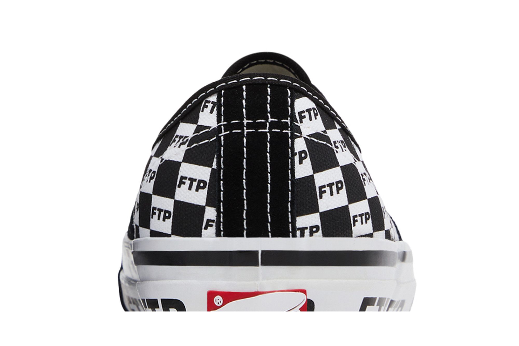 Sizing FTP x Vans Authentic 44 '棋盘格' VN000EEUBLK