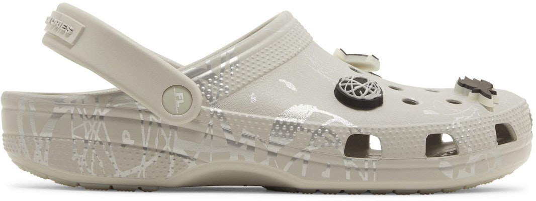 Futura Laboratories x Crocs Classic Clog 'Pearl White' 209622-101 Buy Futura Laboratories x Crocs Classic Clog 'Pearl White' 209622-101