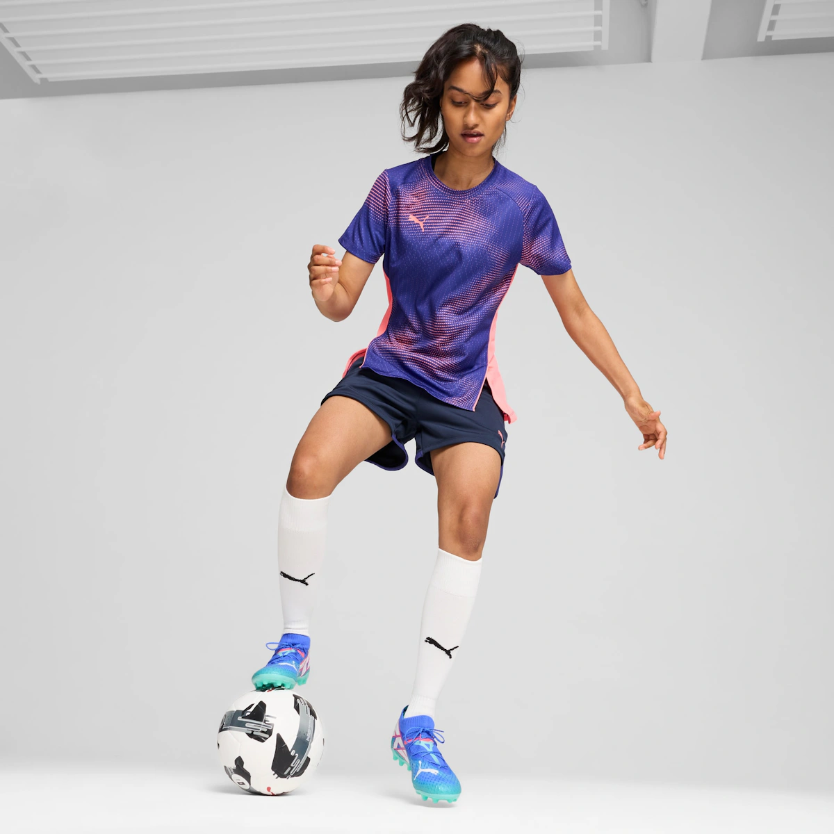 Future 7 Ultimate MG Soccer Cleats