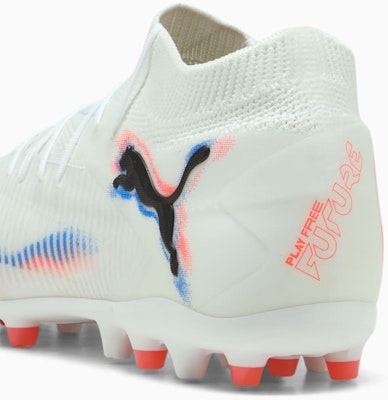 퓨처 8 프로 MG 축구화 푸마 화이트/푸마 블랙/글로잉 레드 108590-01 Lookbook 퓨처 8 프로 MG 축구화 푸마 화이트/푸마 블랙/글로잉 레드 108590-01