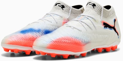 Future 8 Ultimate MG PUMA Putih/Hitam/PUMA Merah Menyala. 108584-01 Order Future 8 Ultimate MG PUMA Putih/Hitam/PUMA Merah Menyala. 108584-01