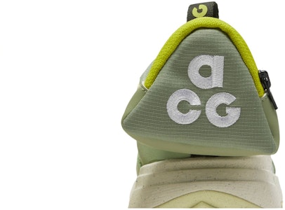 Future Movement x Nike ACG Lowcate 'Oil Green' Sepatu Sneaker Pria. FB9761-300 Sizing Future Movement x Nike ACG Lowcate 'Oil Green' Sepatu Sneaker Pria. FB9761-300