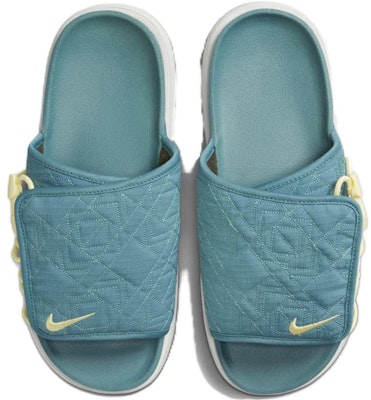 Future Movement x Nike Asuna 2 Slide 'Mineral Teal' dalam Bahasa Melayu. FB9762-300 Lookbook Future Movement x Nike Asuna 2 Slide 'Mineral Teal' dalam Bahasa Melayu. FB9762-300