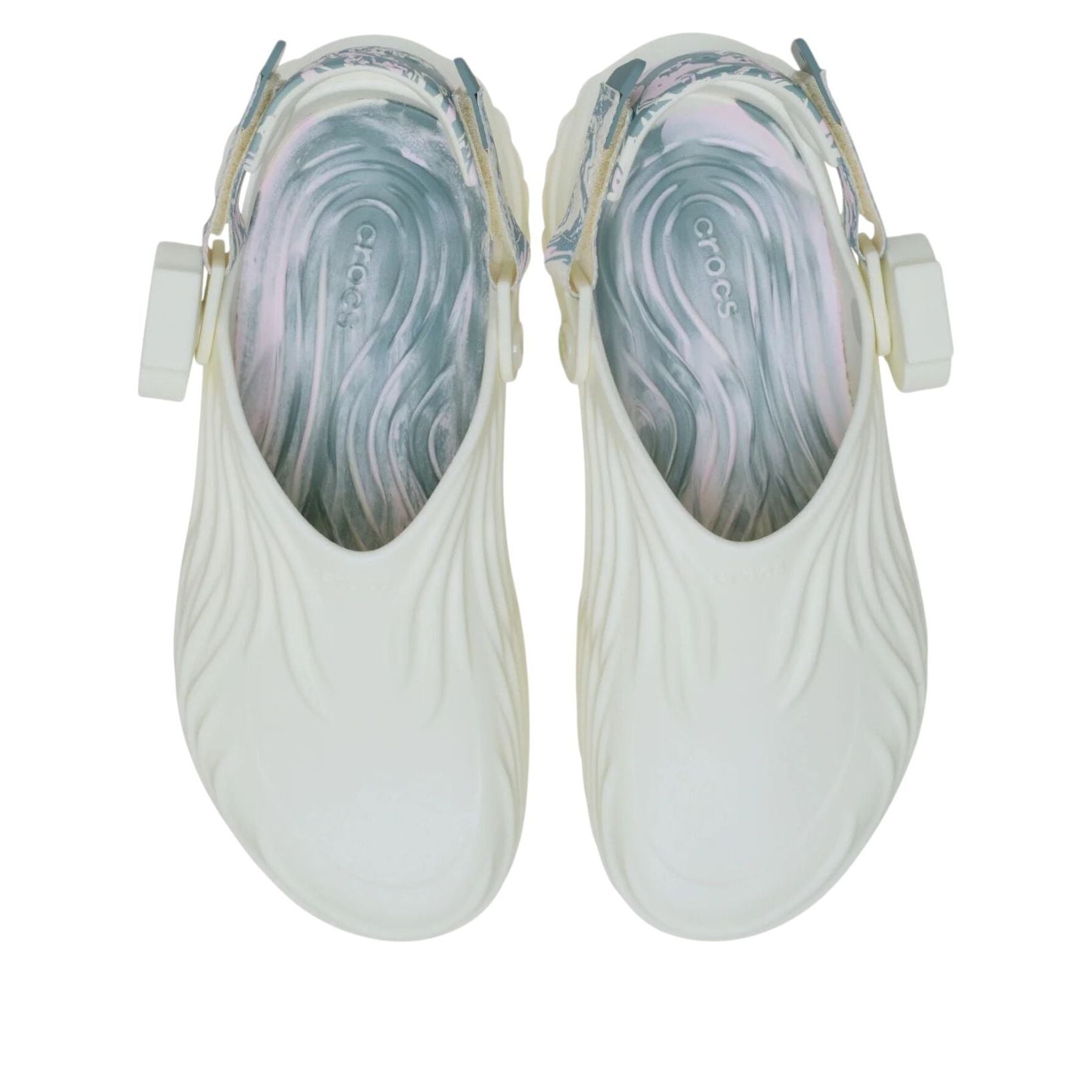 Shop G-Shock × Crocs エコーウェーブ「グロウインザダーク」 211790-90H