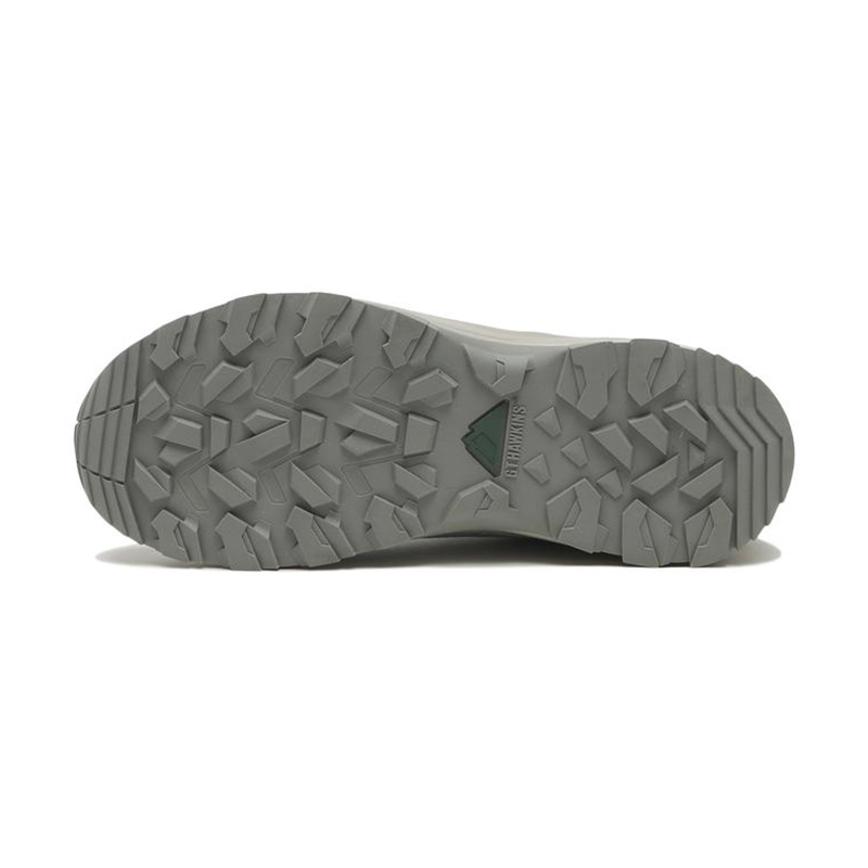 Purchase G.T Hawkins Mount 599 Low 2 Sneakers Kelabu Permukaan Licin G150203012