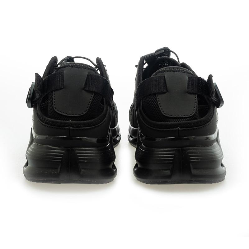 Shop G.T Hawkins Reno 混合運動鞋 G160403012