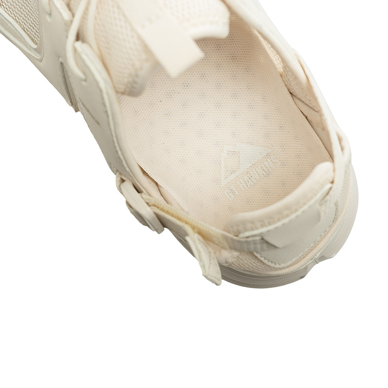 Details for G.T Hawkins Reno Hybrid Sepatu Sneakers G160403013