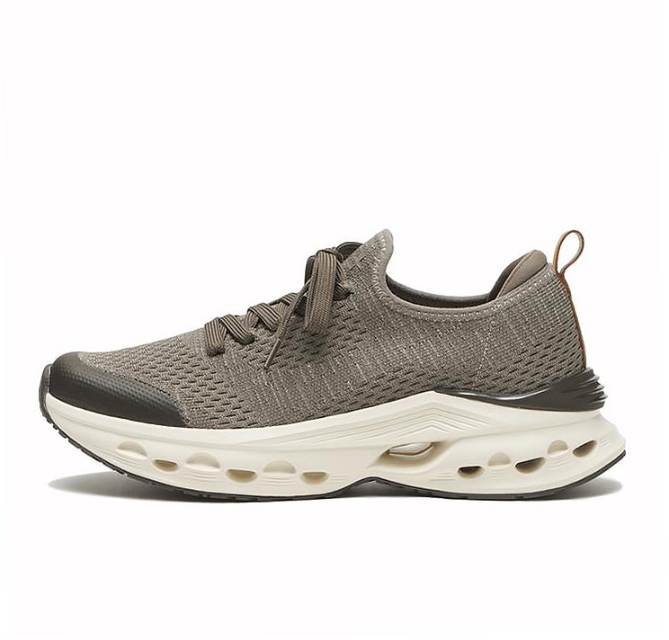 g-t-hawkins-travis-scott-x-air-jordan-1-low-reverse-mocha-g150203005