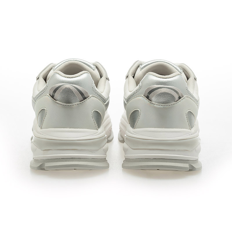 Lookbook G.T Hawkins Una 休闲运动鞋 G150304006