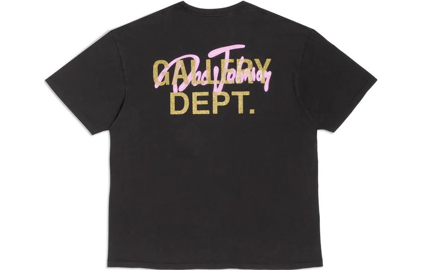 Lookbook Gallery Dept. BODY COCKTAILS Logo Baju-T Crewneck Lelaki Hitam BDC-1000