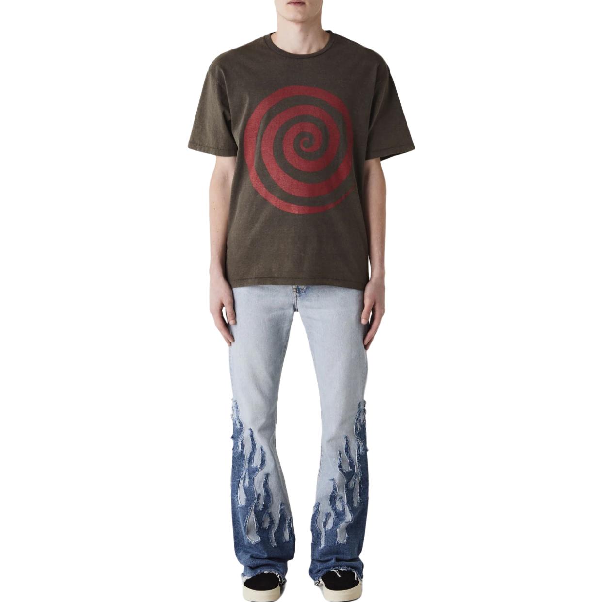 Lookbook Kemeja-T Lelaki Coklat Cetak Grafik Gallery Dept. SS23 Lost Crewneck LST1000