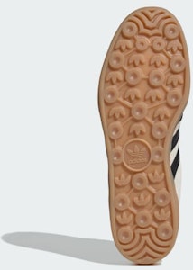 Sneakers Dalam Ruangan Gazelle JH6194 Lookbook Sneakers Dalam Ruangan Gazelle JH6194