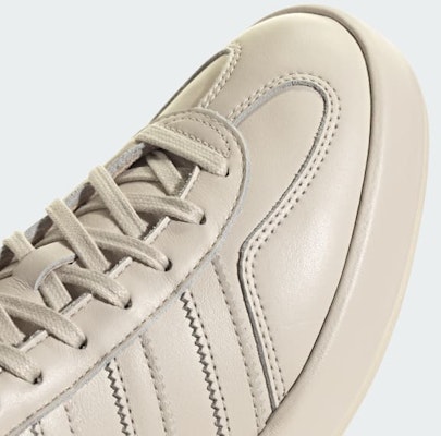 Sneakers Dalam Ruangan Gazelle JI3508 1
