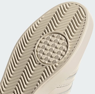 Sneakers Dalam Ruangan Gazelle JI3508 2