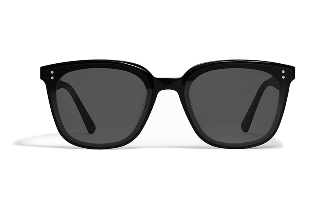 Lookbook GENTLE MONSTER 黑色方框太陽眼鏡 情侶款 金屬Logo框架 QUEEN-01