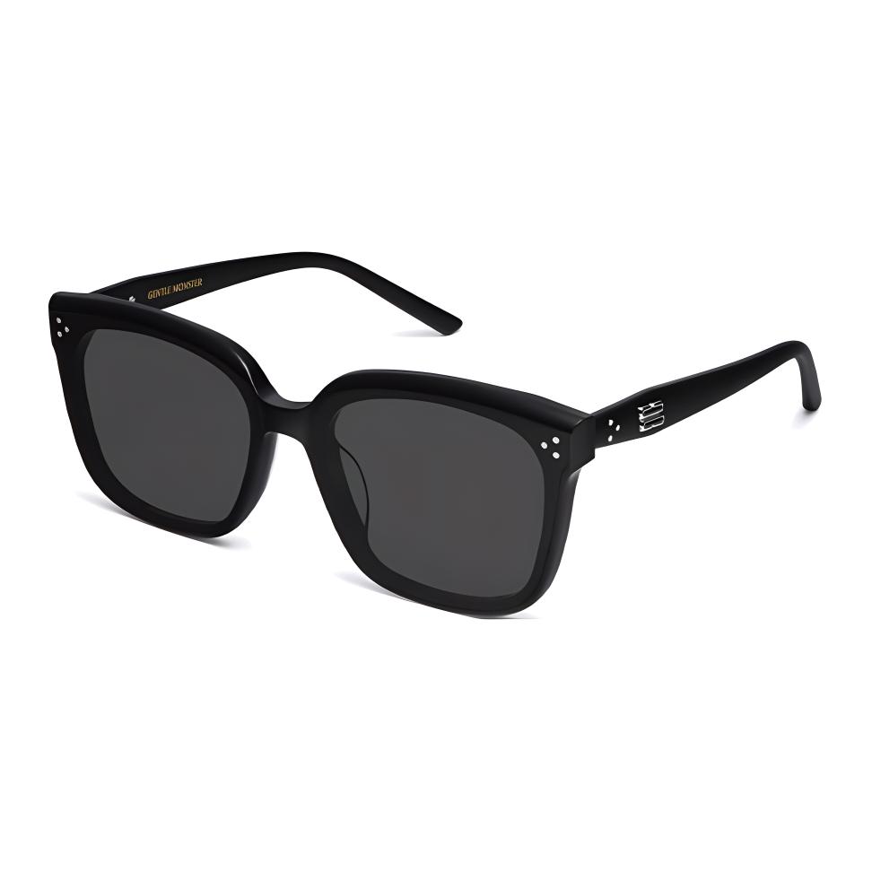 Gentle Monster Black Square Sunglasses Unisex with Inner Letter Detailing. DEAR-01