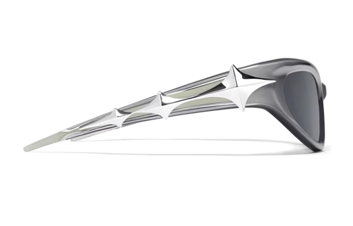 Shop GENTLE MONSTER BOLD2 灰色不規則太陽眼鏡 情侶款 PASO-G4