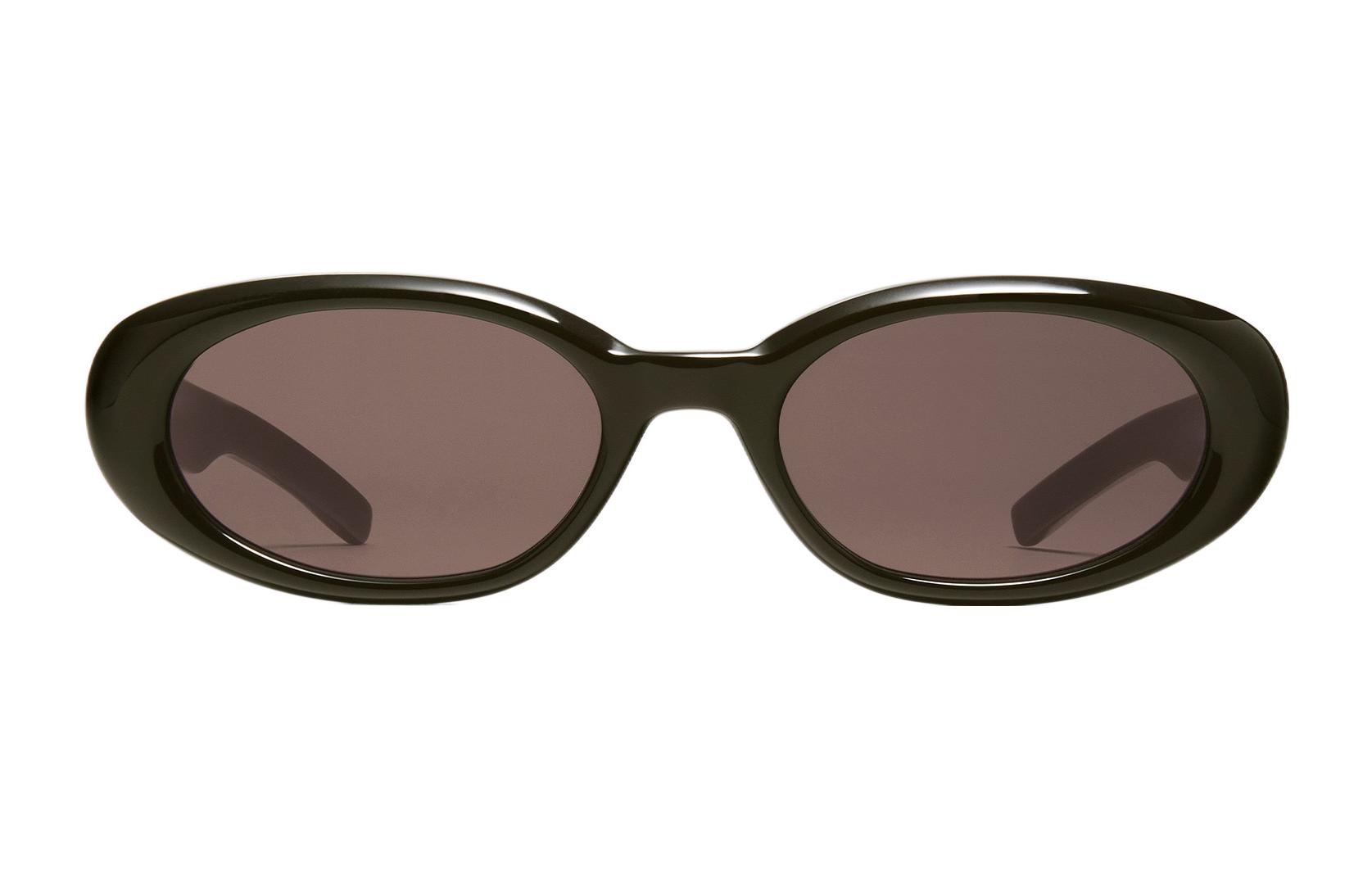 Lookbook GENTLE MONSTER BOLD Series Oval Sunglasses Unisex Classic Elegant Design Bandoneon.S BR2