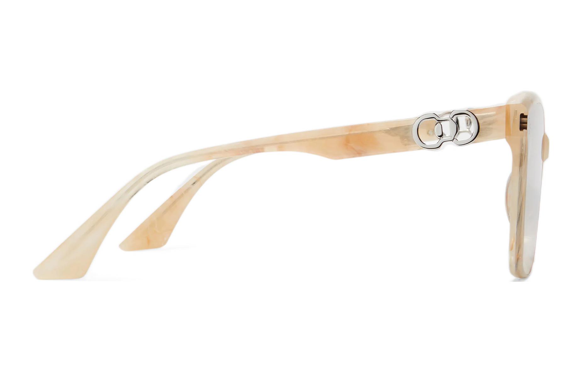 Shop GENTLE MONSTER 男女情侶款方框UV防護太陽眼鏡 Jennie-Angel-BEC1