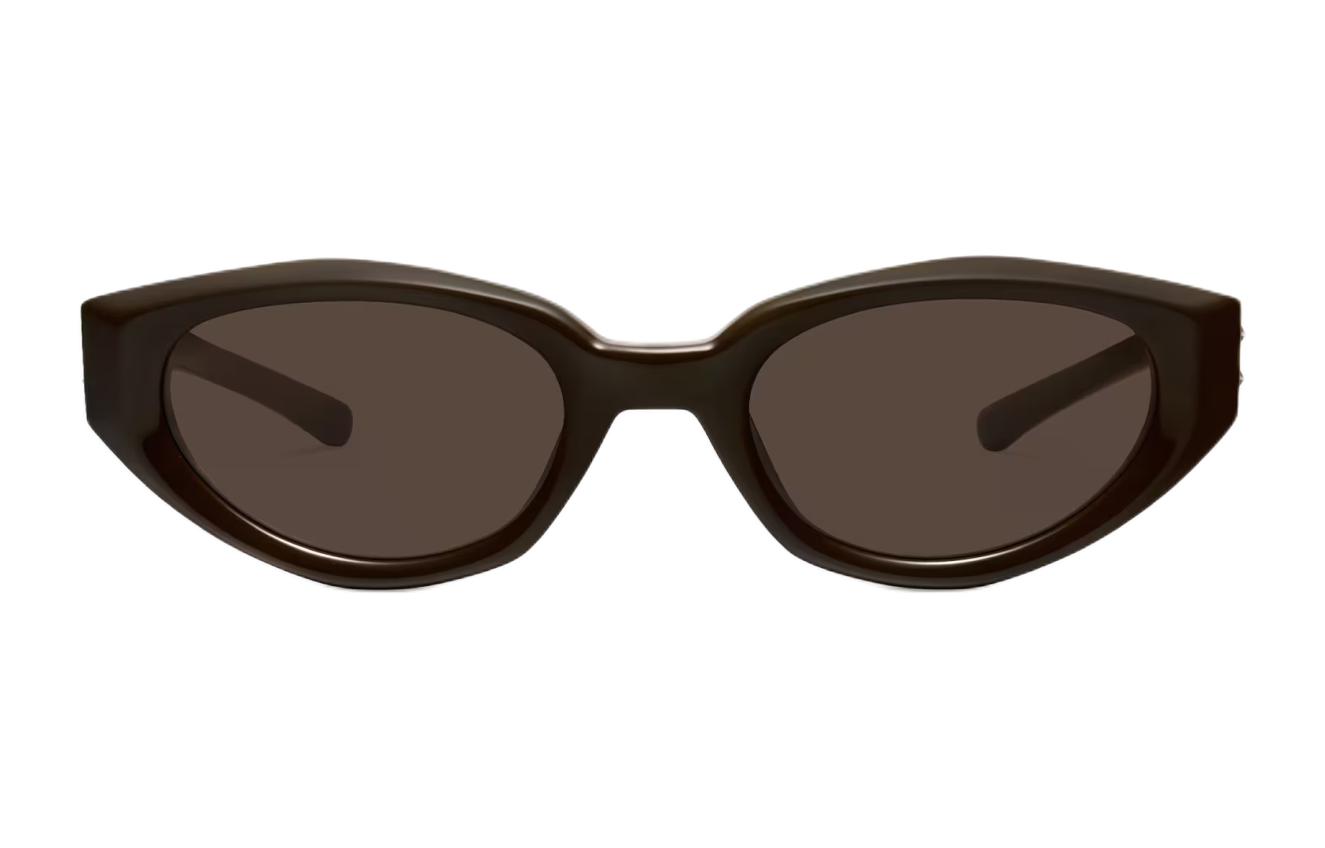 Lookbook GENTLE MONSTER x Jennie 棕色猫眼太阳镜 男女同款 条纹镜腿设计 Jennie-FishTailBR3