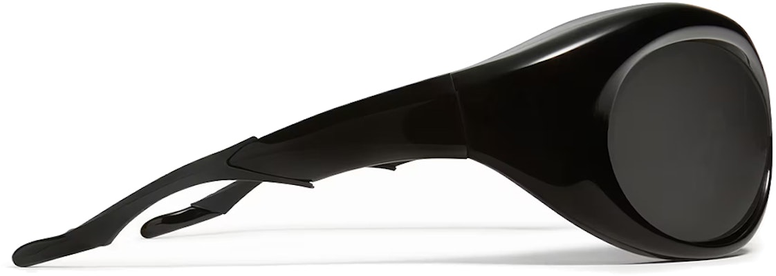 GENTLE MONSTER x Maison Margiela 黑色蝶形墨鏡 男女通用 防UV保護 MM001 01 Shop GENTLE MONSTER x Maison Margiela 黑色蝶形墨鏡 男女通用 防UV保護 MM001 01