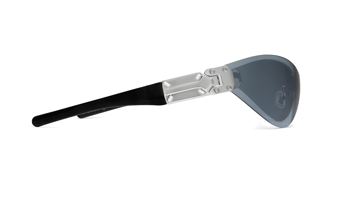 Shop GENTLE MONSTER x Maison Margiela 银色不规则情侣款男女同款太阳镜 MM103-01(1M