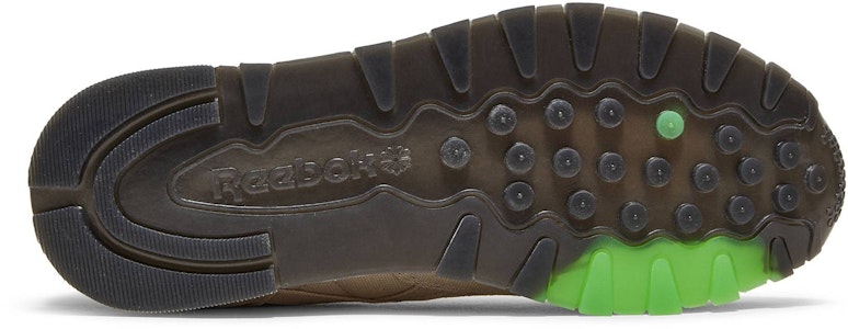 고스트버스터즈 x 리복 클래식 레더 '카키 플라이트 슈트' H68136 Shop 고스트버스터즈 x 리복 클래식 레더 '카키 플라이트 슈트' H68136