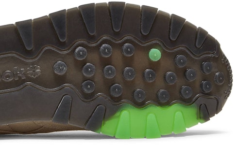 고스트버스터즈 x 리복 클래식 레더 '카키 플라이트 슈트' H68136 Purchase 고스트버스터즈 x 리복 클래식 레더 '카키 플라이트 슈트' H68136