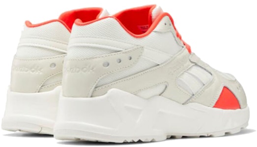 지지 하디드 x 리복 아즈트렉 '초크' DV6513 Shop 지지 하디드 x 리복 아즈트렉 '초크' DV6513