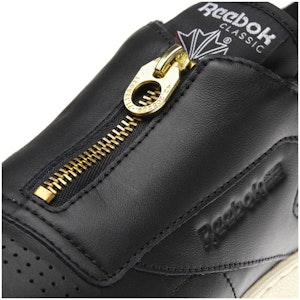 (W) Gigi Hadid x Reebok Club C 85 Zip 'Hitam' BS6608 Sizing (W) Gigi Hadid x Reebok Club C 85 Zip 'Hitam' BS6608