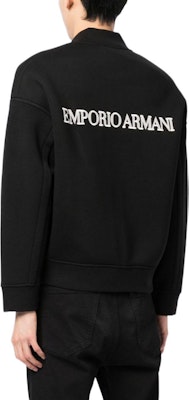 Chaqueta Negra Giorgio Armani con Cremallera, Estampado de Letras y Cuello Alto. 6L1MM3-1JUWZ-0999 Shop Chaqueta Negra Giorgio Armani con Cremallera, Estampado de Letras y Cuello Alto. 6L1MM3-1JUWZ-0999