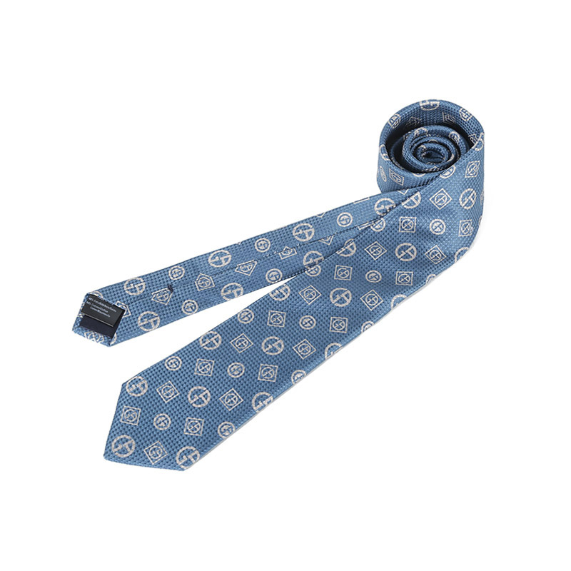 Lookbook GIORGIO ARMANI Tali Leher Logo Jacquard Berbentuk Anak Panah. 3602874R81200034