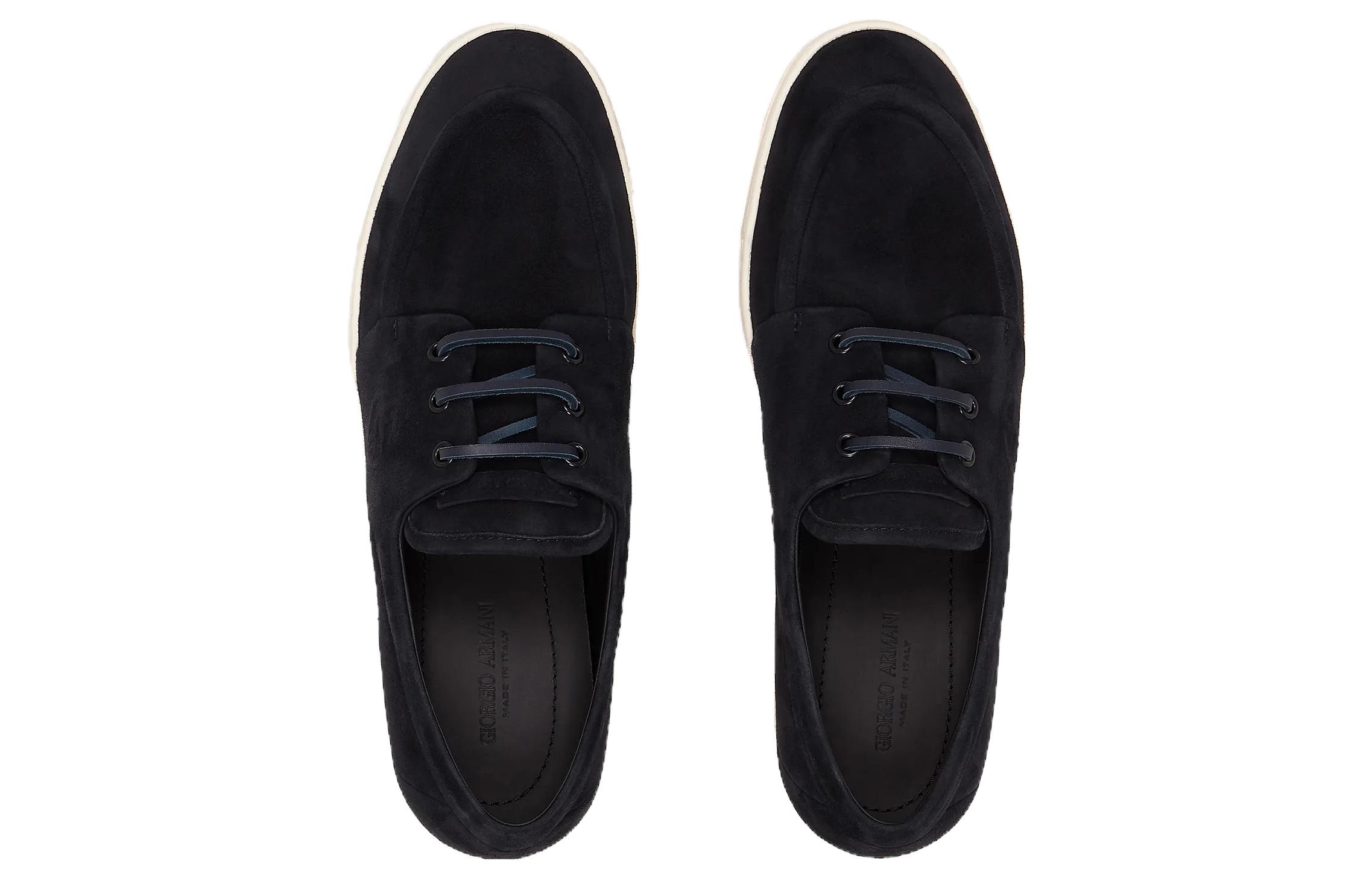 Shop ジョルジオ アルマーニ ベルベット スニーカー (黒) X2X167XF686100005