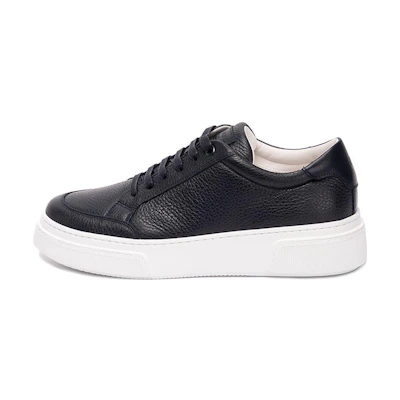 Giorgio Armani Low Top Lace-Up 'Black Leather'
