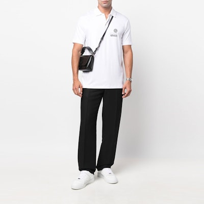 GIORGIO ARMANI SS22 Kaos Polo Putih Pria dengan Logo Bordir 3LSF72-SJKLZ-U090 Shop GIORGIO ARMANI SS22 Kaos Polo Putih Pria dengan Logo Bordir 3LSF72-SJKLZ-U090