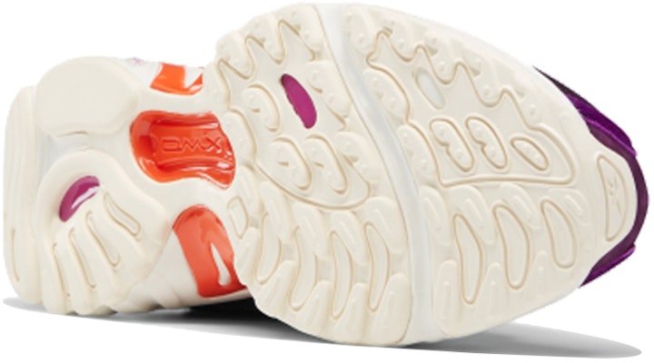 Girl On Kicks x Reebok Daytona DMX MU 'It's a Man's World' FV6077 Purchase Girl On Kicks x Reebok Daytona DMX MU 'It's a Man's World' FV6077