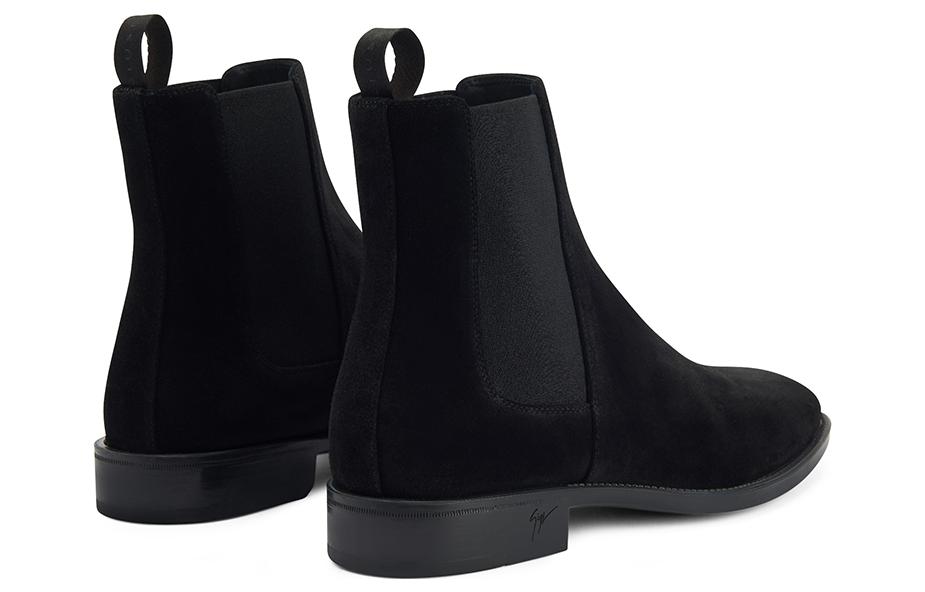 Shop ジュゼッペザノッティ チェルシーブーツ (黒) IU30013001