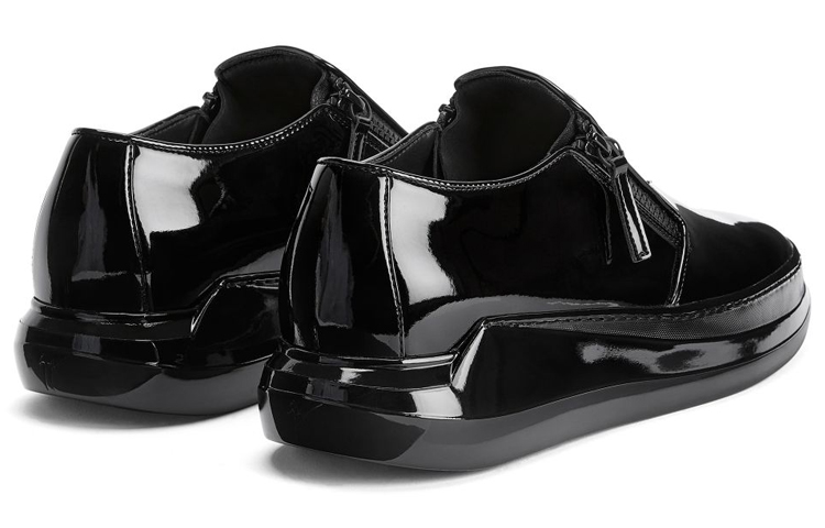 Shop 朱塞佩·萨纳蒂 康利“黑色侧拉链低帮鞋” IU30005001