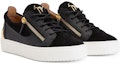 Order Giuseppe Zanotti Frankie 'Zip Sisi Hitam' RM30016002